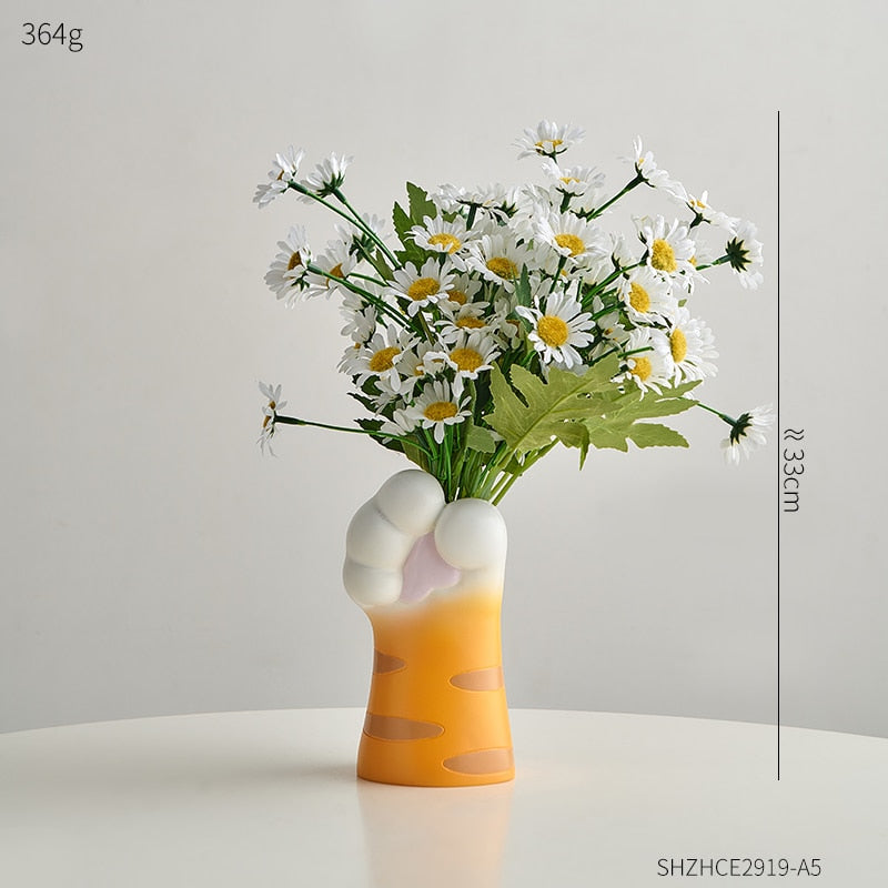 Cat Claw  Vase