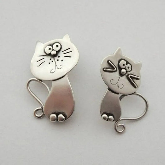 Cute Cat Designed Metal Earrings